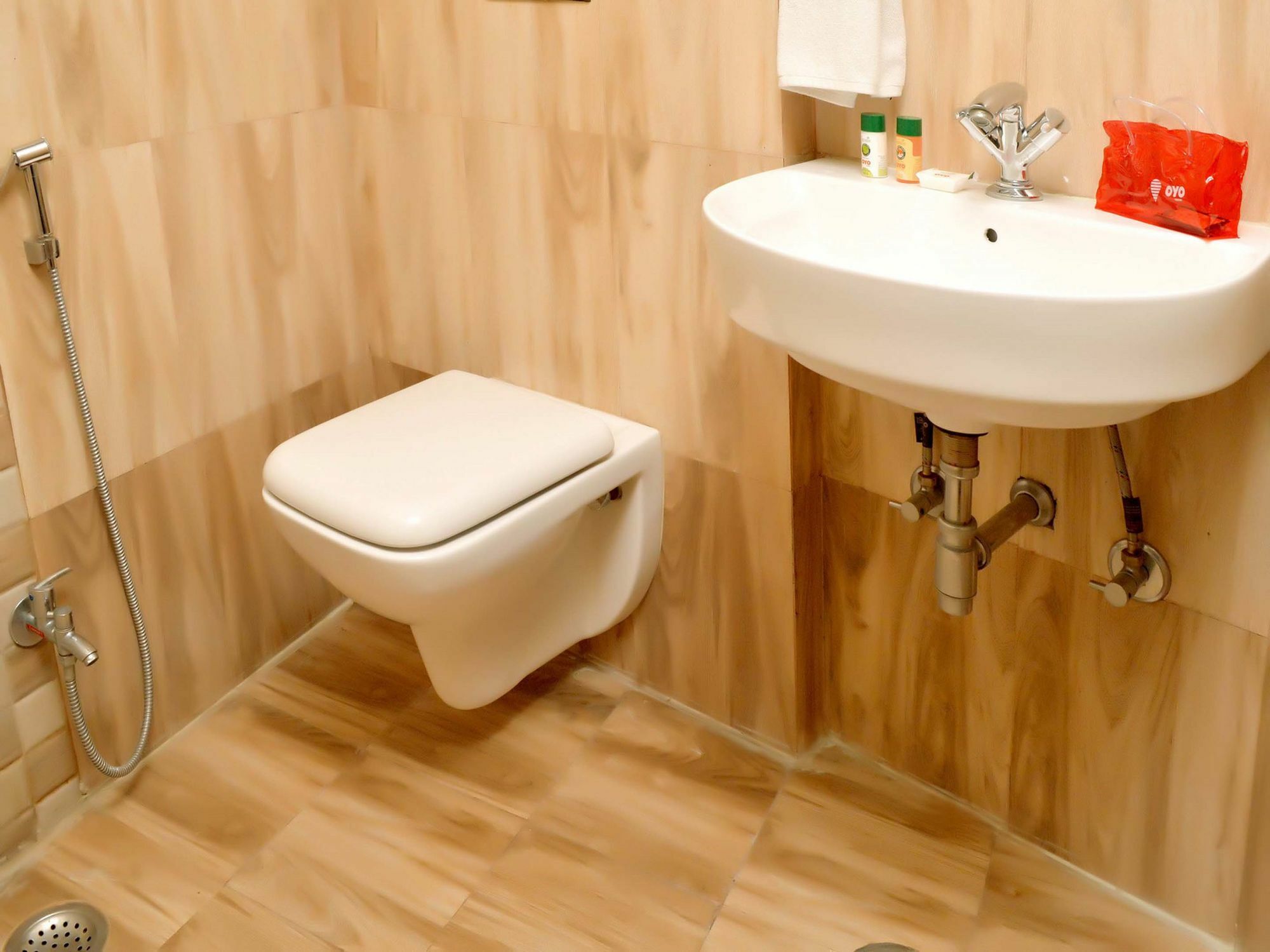 Oyo 3949 Hotel Grande Residency Джайпур Екстериор снимка